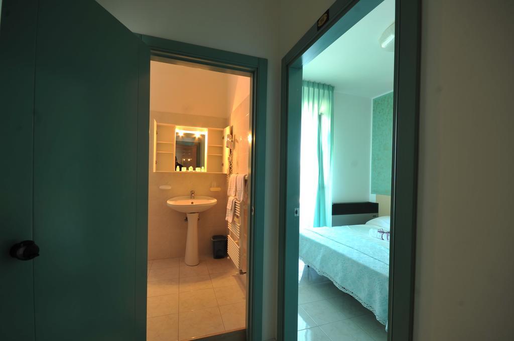 Santoianni Hotel San Martino in Pensilis Phòng bức ảnh
