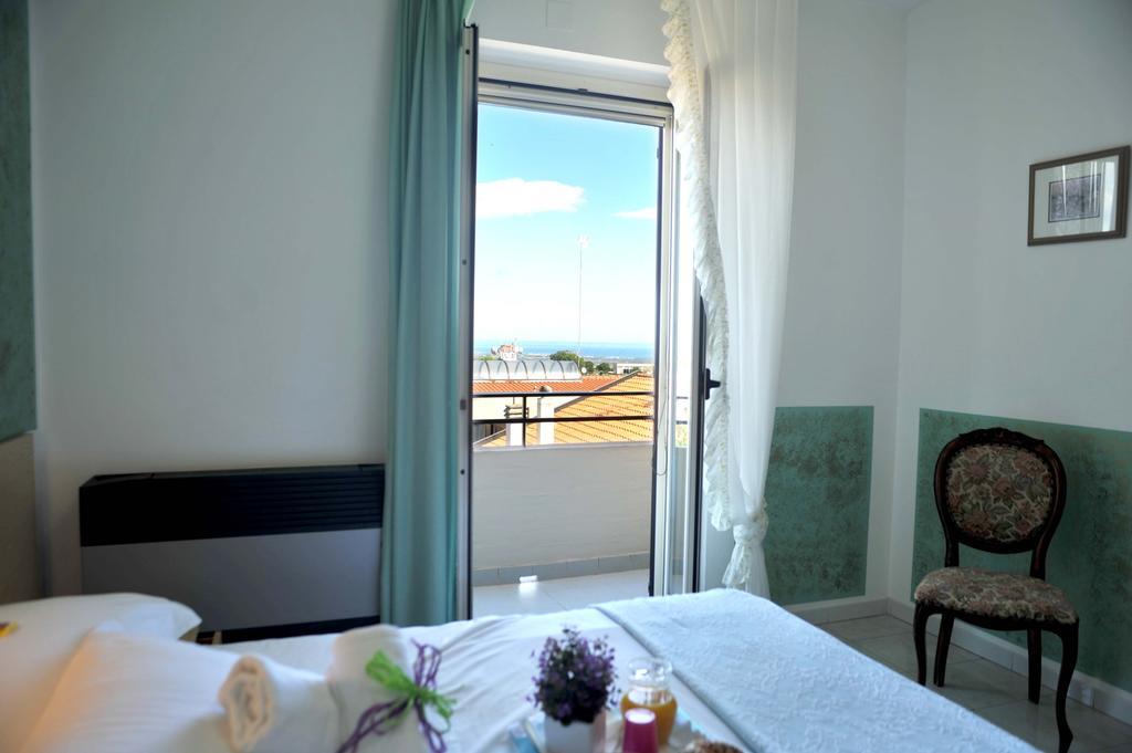 Santoianni Hotel San Martino in Pensilis Phòng bức ảnh